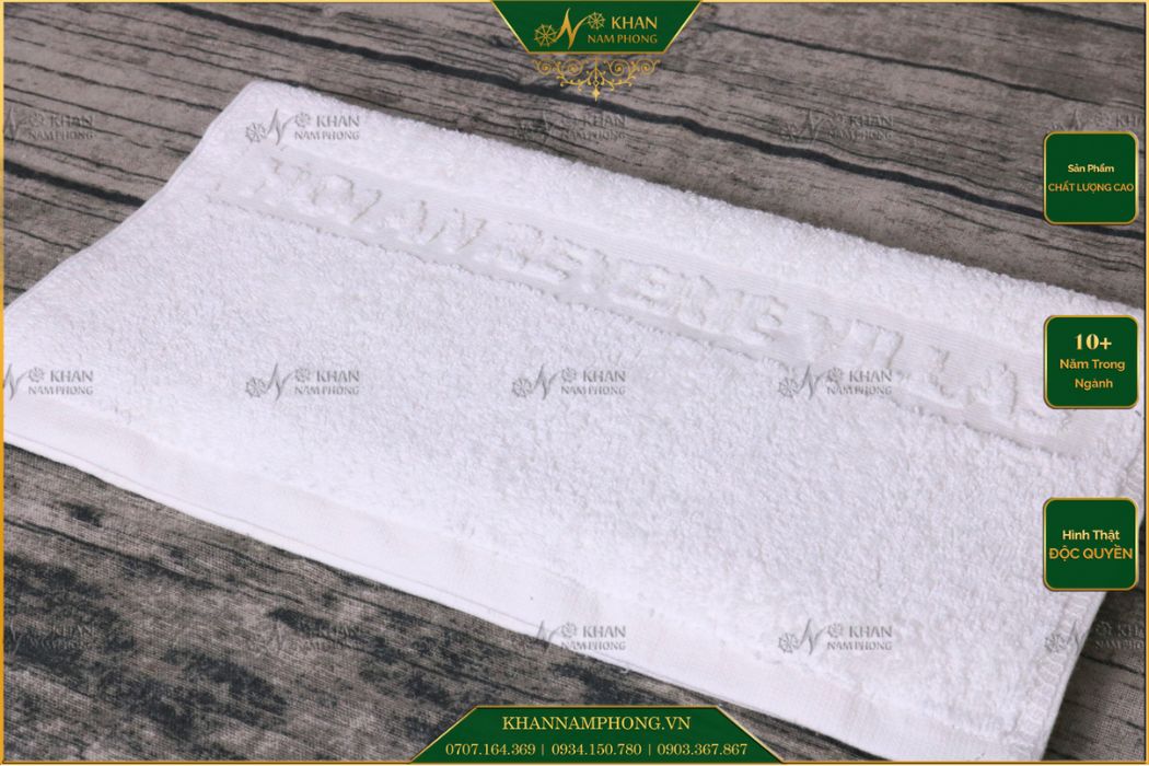 Khăn tắm khách sạn 70x140cm dập logo