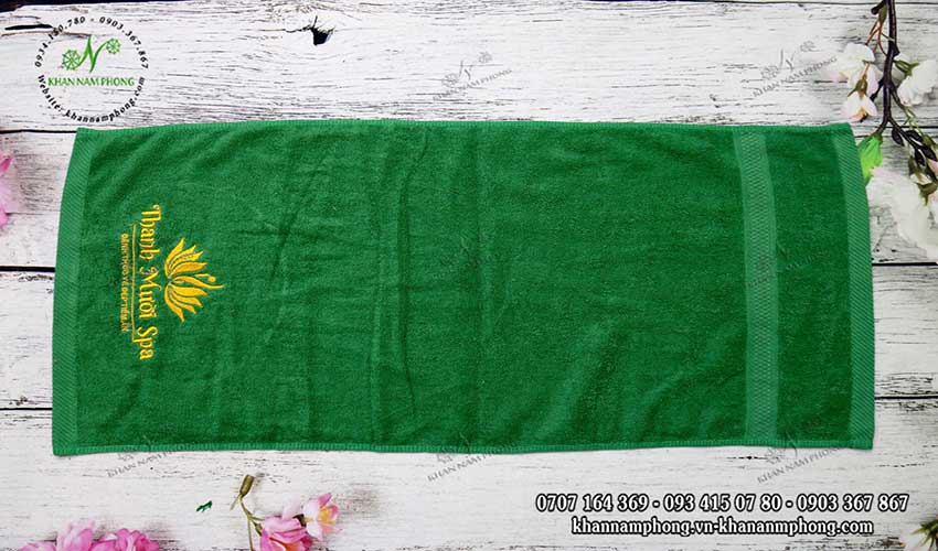 Khăn Quấn Tóc, Quấn Đầu Spa Cotton Cao Cấp Màu Xanh Lá Thêu Logo - 34X80Cm Khăn Quấn Tóc, Quấn Đầu Spa Cotton Cao Cấp Màu Xanh Lá Thêu Logo - 34x80cm