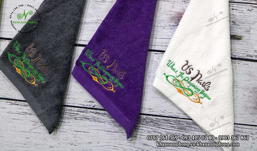 Khăn Lau Tay Tiệm Nails Thêu Logo100% Cotton Màu Trắng, Xám, Tím Vuông 30X30Cm 34X34Cm Khăn Lau Tay Tiệm Nails Thêu Logo100% Cotton Màu Trắng, Xám, Tím Vuông 30X30cm 34X34cm