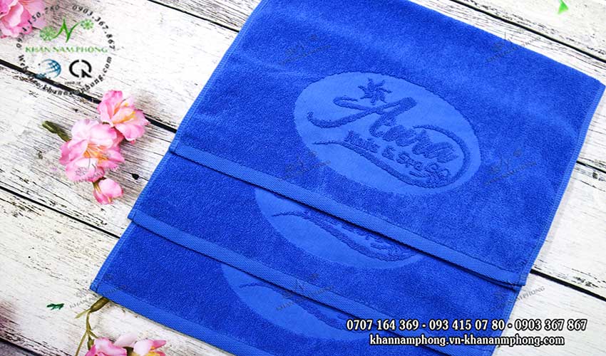 Khăn Quấn Tóc Spa Màu Xanh Dương Cotton Cao Cấp Dệt Logo - Kt 34X80Cm Khăn Quấn Tóc Spa Màu Xanh Dương Cotton Cao Cấp Dệt Logo - KT 34x80cm