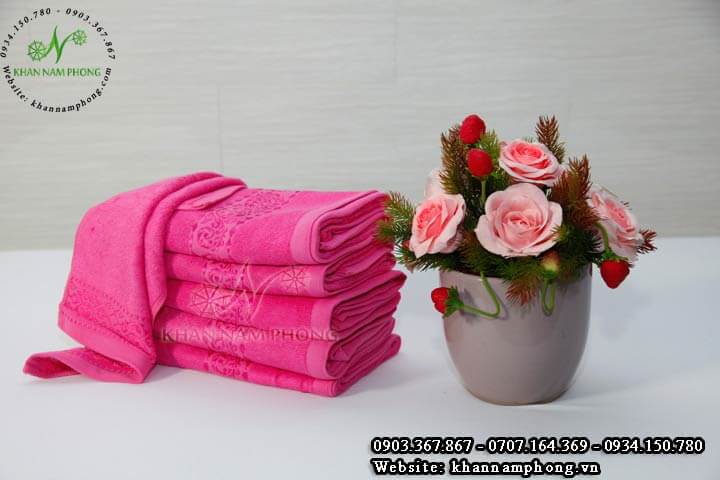 Khăn Tắm Sợi Tre Màu Hồng Đậm 70X140Cm Khăn Tắm Sợi Tre Màu Hồng Đậm 70x140cm