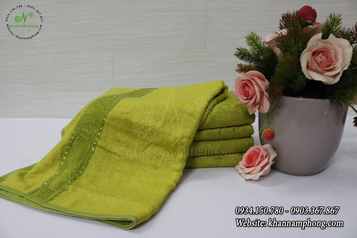 Khăn Tắm Sợi Tre Màu Xanh Rêu 70X140Cm Khăn Tắm Sợi Tre Màu Xanh Rêu 70x140cm