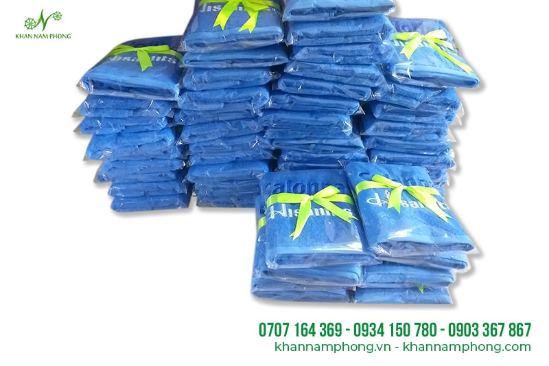 Combo Khăn Quà Tặng Thêu Logo Salonpass Màu Xanh Dương (Cotton) Combo Khăn Quà Tặng Thêu Logo Salonpass Màu Xanh Dương (Cotton)