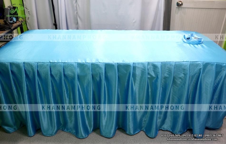 Ga Trải Giường Nối Mi, Phun Xăm, Spa, Tmv Có Lỗ Màu Xanh Ngọc Nhạt Chất Liệu Lụa Hàn Quốc Ga Trải Giường Nối Mi, Phun Xăm, Spa, TMV Có Lỗ Màu Xanh Ngọc Nhạt Chất Liệu Lụa Hàn Quốc