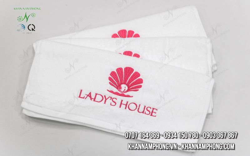khăn Spa, Khăn Gội 100% Cotton Thêu Logo Lady House 34x80cm (Dày dặn) khăn Spa, Khăn Gội 100% Cotton Thêu Logo Lady House 34x80cm (Dày dặn)