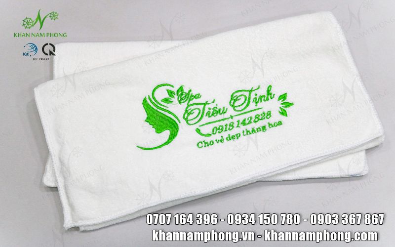 Khăn Spa Microfiber Màu Trắng Thêu Logo Tiểu Tịnh Spa - Kt 34X80Cm Khăn Spa Microfiber Màu Trắng Thêu Logo Tiểu Tịnh Spa - KT 34x80cm