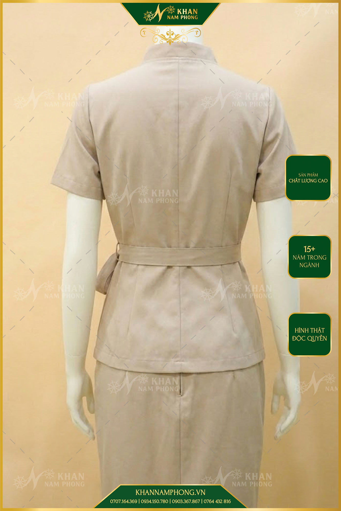 Quần Áo Đồng Phục Spa Màu Xám Nhạt Chất Liệu Cotton Nhật Thêu Logo Pho Ebe Quần Áo Đồng Phục Spa Màu Xám Nhạt Chất Liệu Cotton Nhật Thêu Logo Pho Ebe