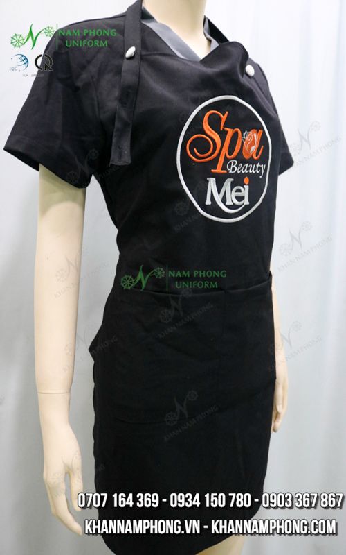 Tạp Dề Nail Màu Đen Cotton Lạnh Cổ Yếm Freesize Thêu Logo Spa Beauty Mei Tạp Dề Nail Màu Đen Cotton Lạnh Cổ Yếm Freesize Thêu Logo Spa Beauty Mei