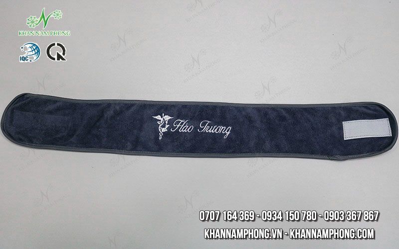 Băng Đô Quấn Đầu, Quấn Tóc Spa Microfiber 10X62Cm Màu Xám Thêu Logo Hảo Trương (Có Băng Dán) Băng Đô Quấn Đầu, Quấn Tóc Spa Microfiber 10x62cm Màu Xám Thêu Logo Hảo Trương (Có Băng Dán)