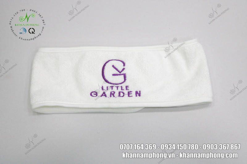 Băng Đô Spa Màu Trắng Thêu Logo Little Garden Băng đô spa thêu logo chất lượng cao, thể hiện sự chuyên nghiệp cho spa