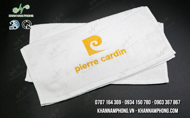 Khăn Tay Quà Tặng Màu Trắng Thêu Logo Pierre Cardin Bằng Chất Liệu Cotton Khăn tay quà tặng màu trắng thêu logo Pierre Cardin bằng chất liệu cotton