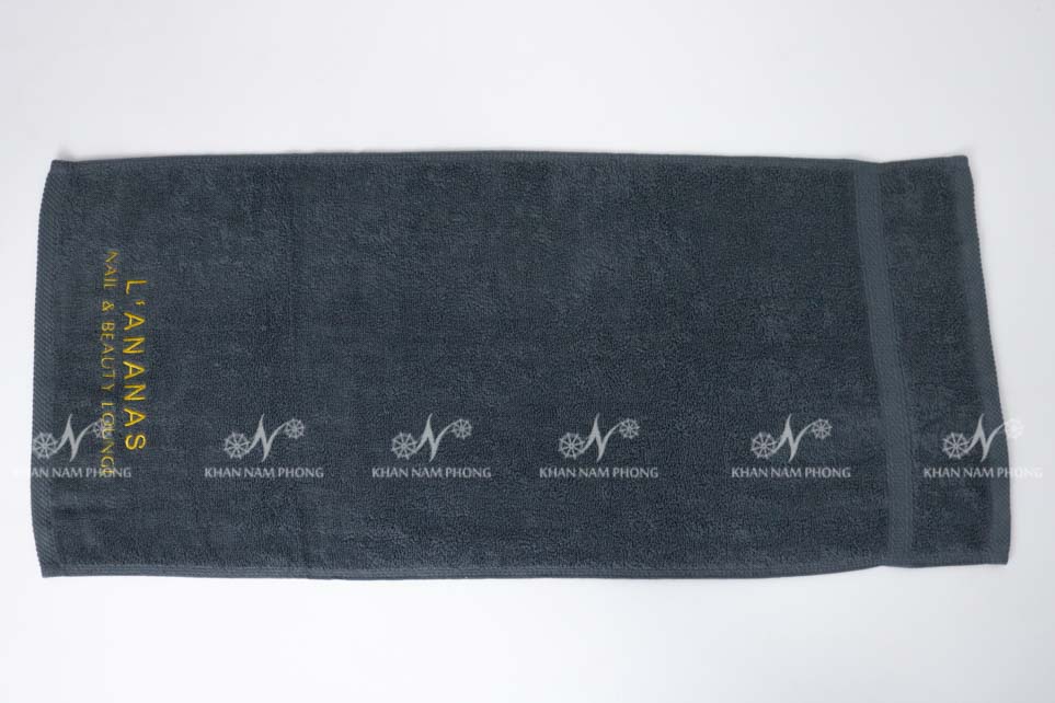 Khăn Spa, Khăn Gội Đầu 100% Cotton Thêu Logo L' ANANAS Màu Xám Khăn Spa, Khăn Gội Đầu 100% Cotton Thêu Logo L' ANANAS Màu Xám