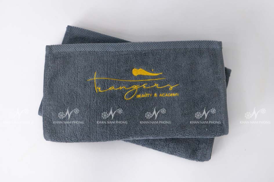 Khăn Spa, Khăn Gội Đầu 100% Cotton Thêu Logo Màu Xám Khăn Spa, Khăn Gội Đầu 100% Cotton Thêu Logo Màu Xám