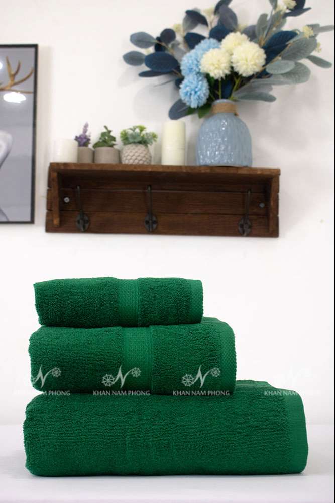 Bộ Khăn Spa Trải Giường Màu Xanh Cổ Vịt 100% Cotton 90X190Cm (750Gr) Cao Cấp Thêu Logo Bộ Khăn Spa Trải Giường Màu Xanh Cổ Vịt 100% Cotton 90x190cm (750gr) Cao Cấp Thêu Logo