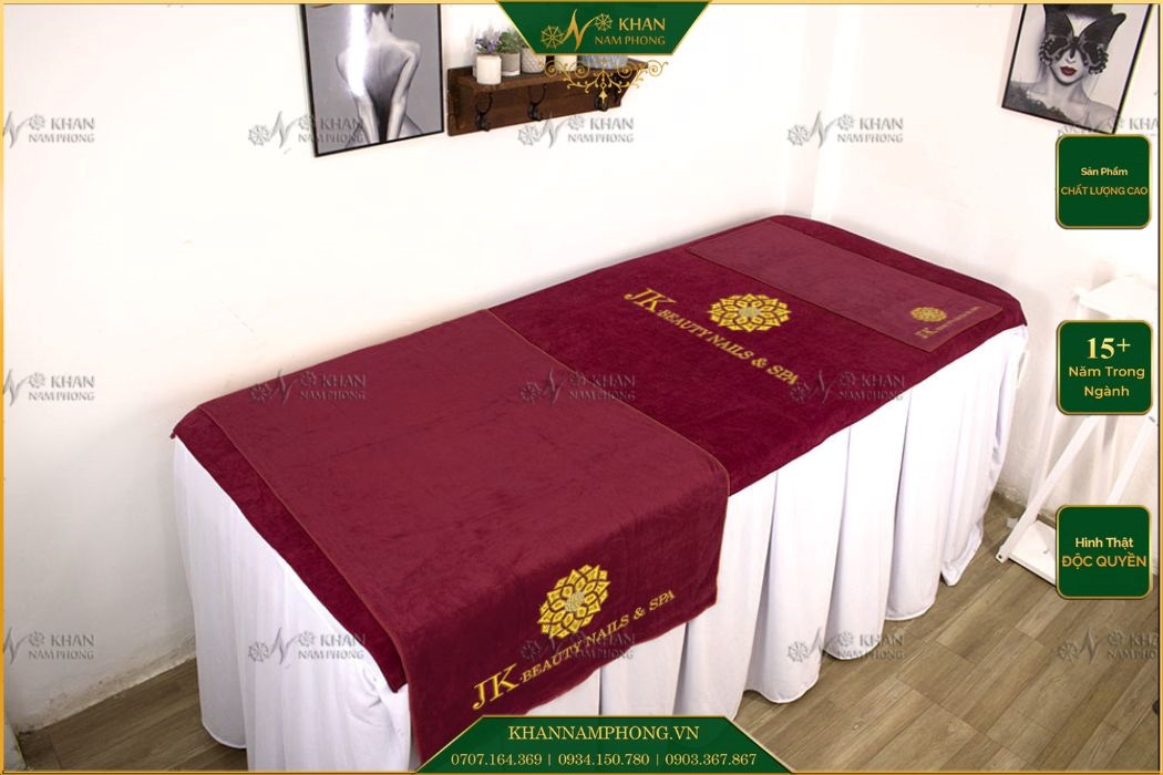 Bộ Khăn Trải Giường Spa Microfiber Gồm: Khăn Trải, Khăn Mặt, Khăn Quấn Body Thêu Logo Bộ khăn trải giường spa microfiber gồm: khăn trải, khăn mặt, khăn quấn body thêu logo