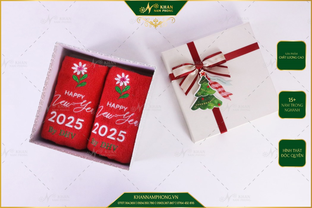 Set 2 Khăn Happy New Year Cotton Nam Phong Set 2 khăn Happy New Year cotton Nam Phong