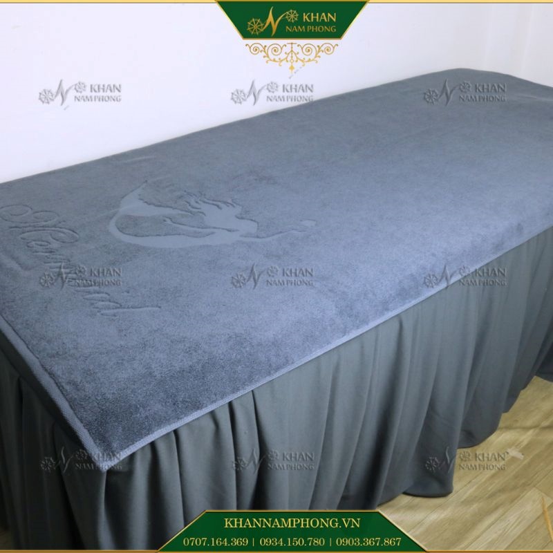 Khăn Trải Giường Spa Dập Logo Khăn trải giường spa dập logo