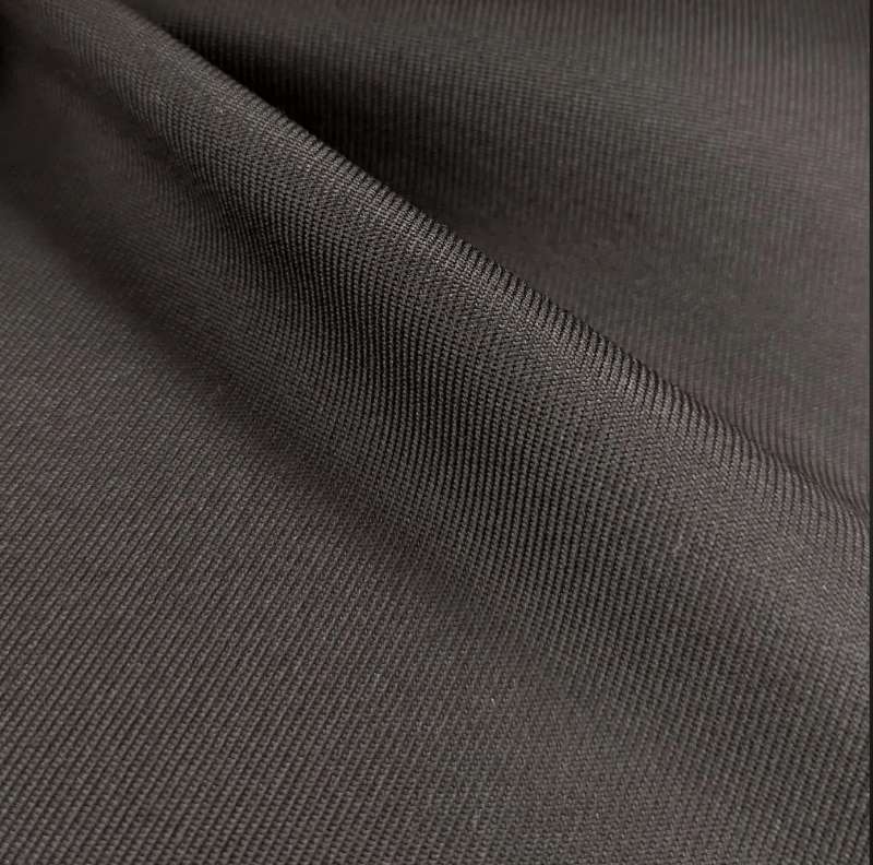 Chất Vải Polyester Là Gì? Đặc Điểm, Ứng Dụng Chi Tiết Đặc điểm của vải polyester