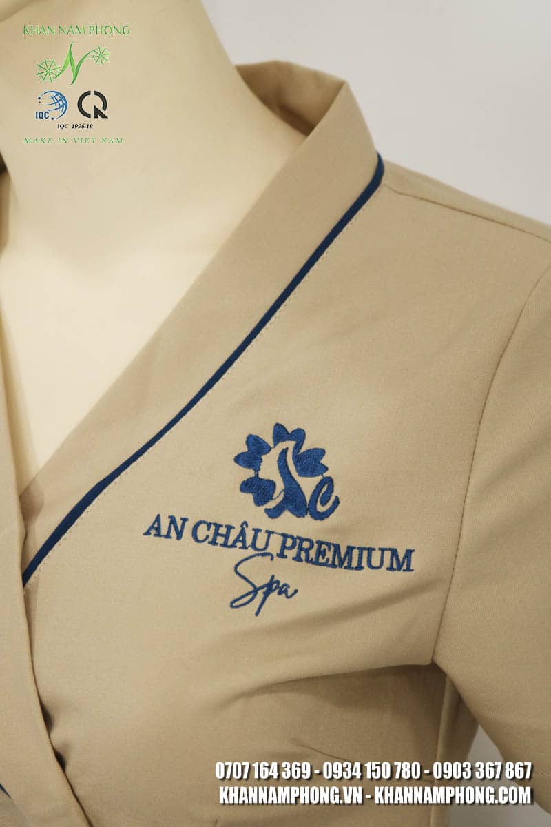 Quần Áo Đồng Phục Spa Nữ Cotton Nhật Thêu Logo An Châu Premium Spa Quần Áo Đồng Phục Spa Nữ Cotton Nhật Thêu Logo An Châu Premium Spa