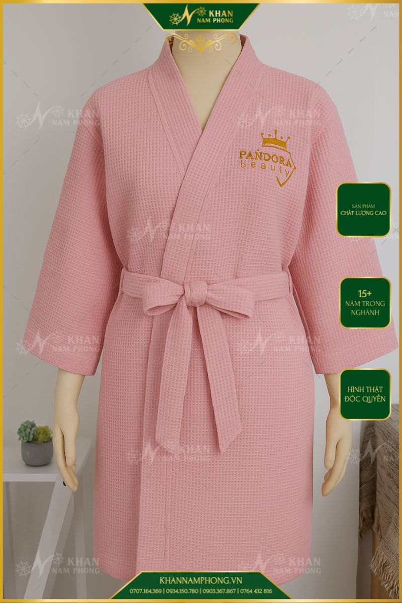 Áo Choàng Màu Hồng Chuyên Dụng Cho Spa, Resort, Khách Sạn Cotton Lạnh Freesize Áo Choàng Màu Hồng Chuyên Dụng Cho Spa, Resort, Khách Sạn Cotton Lạnh Freesize
