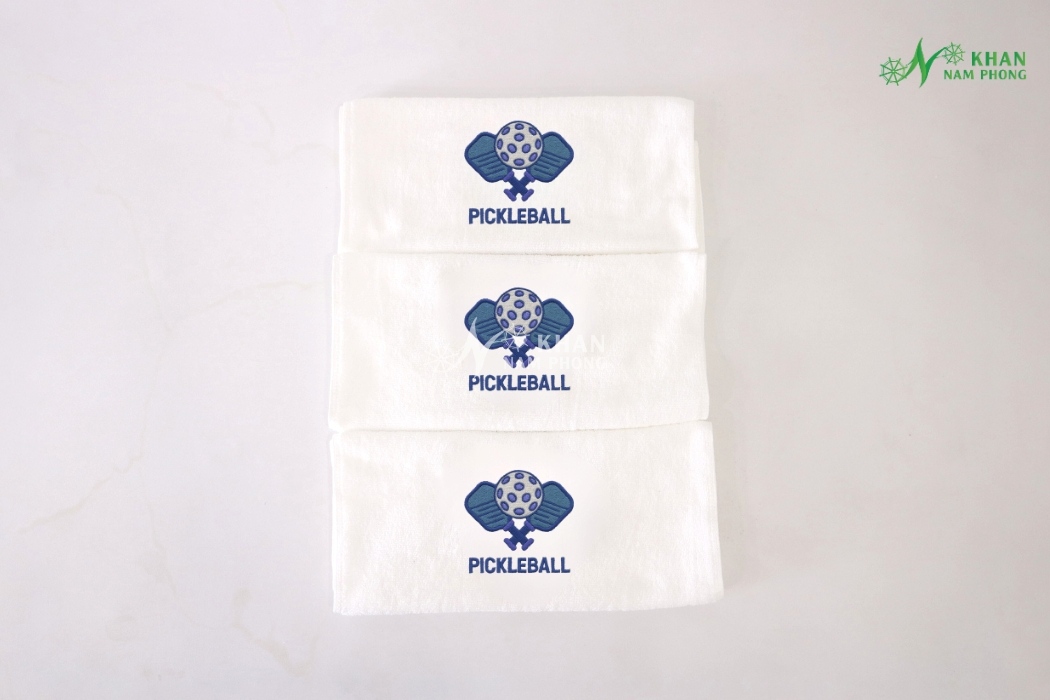 Khăn Microfiber Thể Thao Pickleball Trắng 34X80Cm Thêu Logo Vợt Bóng khăn microfiber thể thao Pickleball thêu logo chất lượng cao